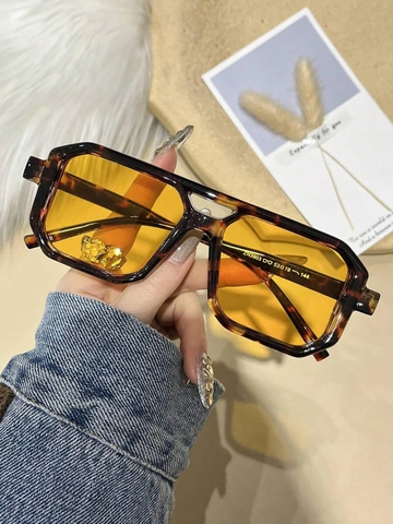 Bajaj Opticals. Tortoise Aviator (Amber)